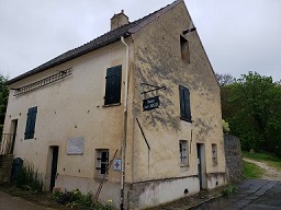 ルイ ブライユの生家 点字博物館を訪ねて ルイ ブライユの生家 点字博物館を訪ねて